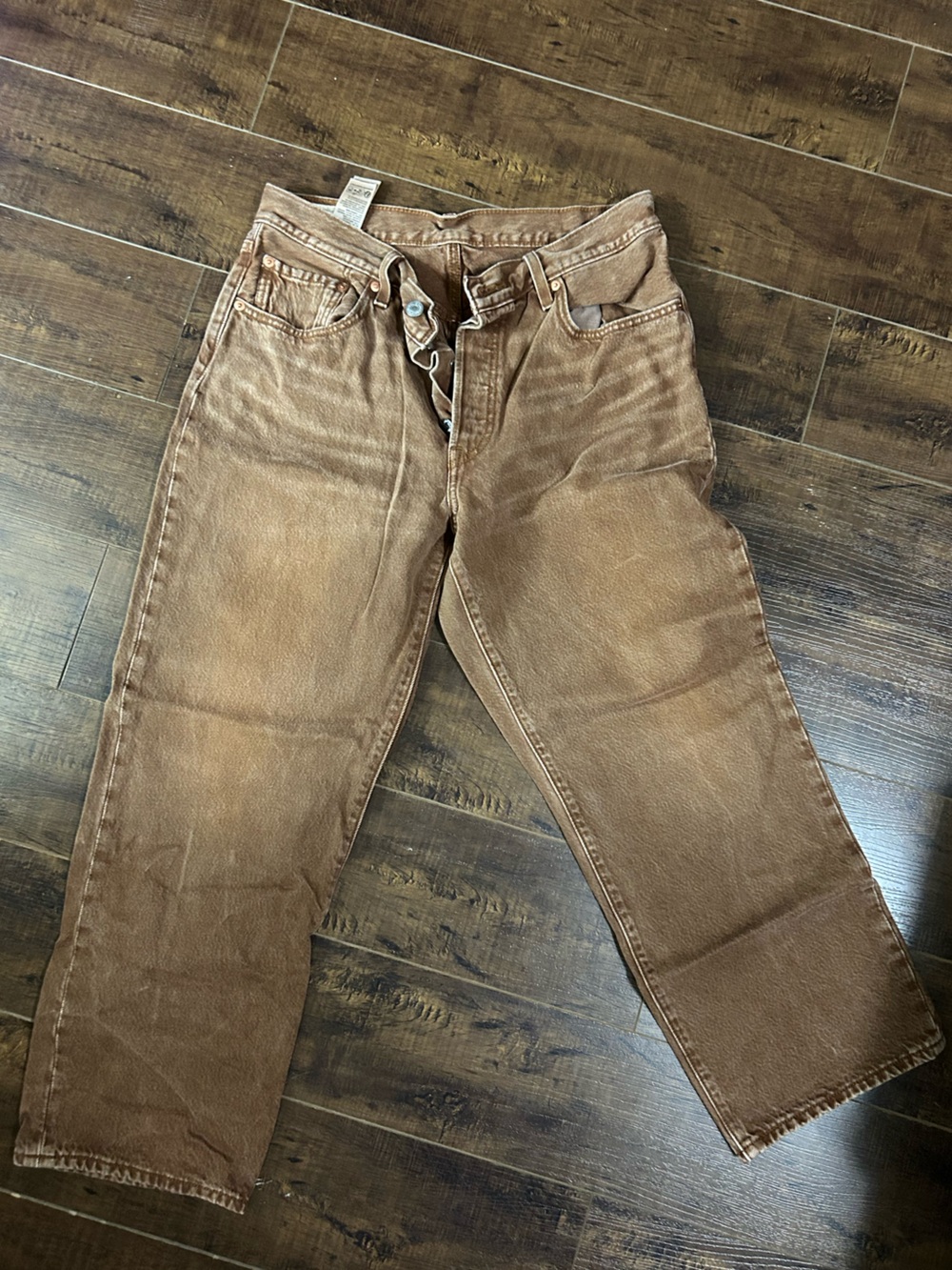 Levi's Men's Brown Relaxed Fit Jeans